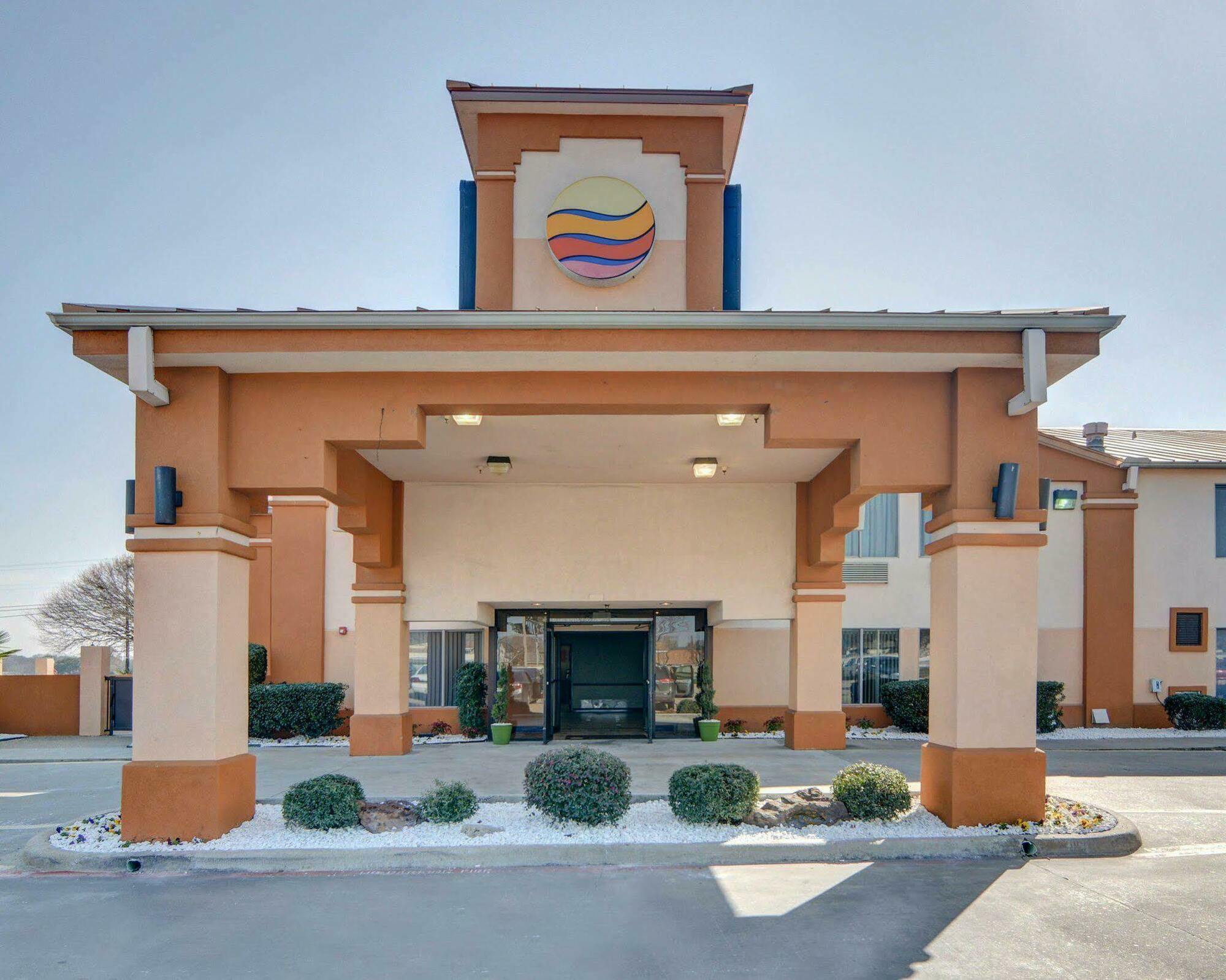 Quality Inn Forest Hill - Fort Worth South Exteriör bild